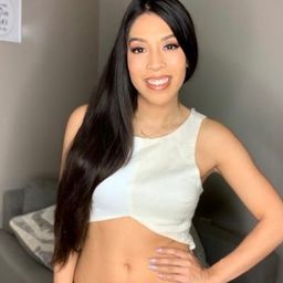 Jen DeLeon