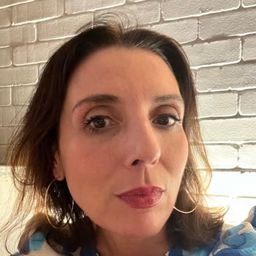 Lucia Garcia-Navarro
